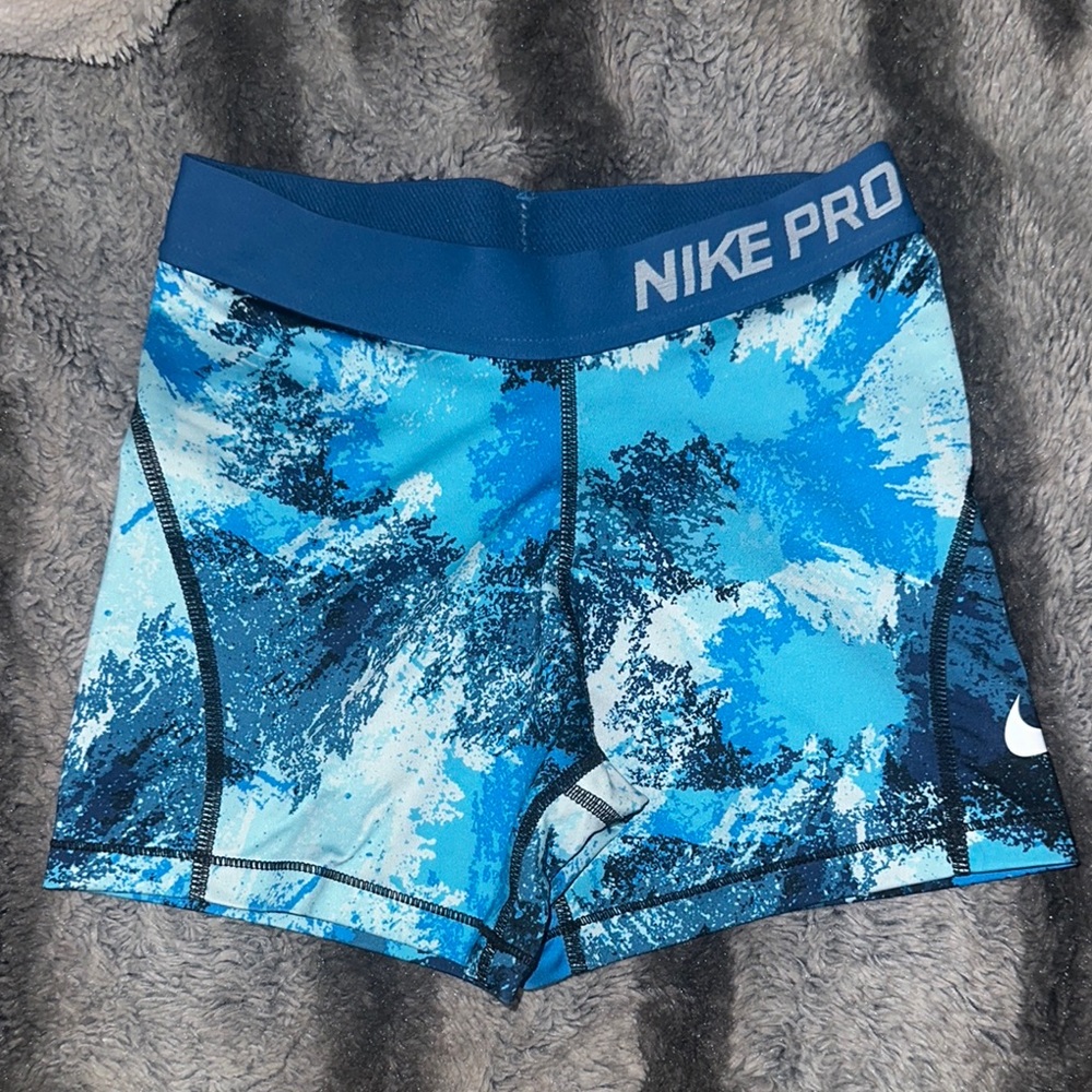 Nike Pro Blue Patterned Shorts